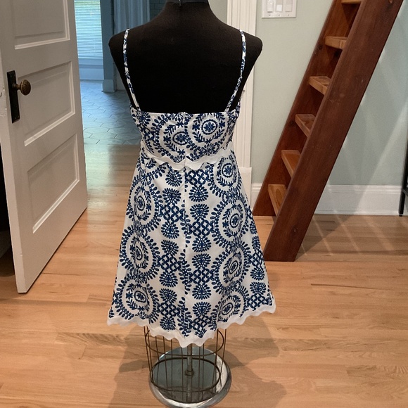 SHEIN Size 4 Ladies Dress - Picture 2 of 4